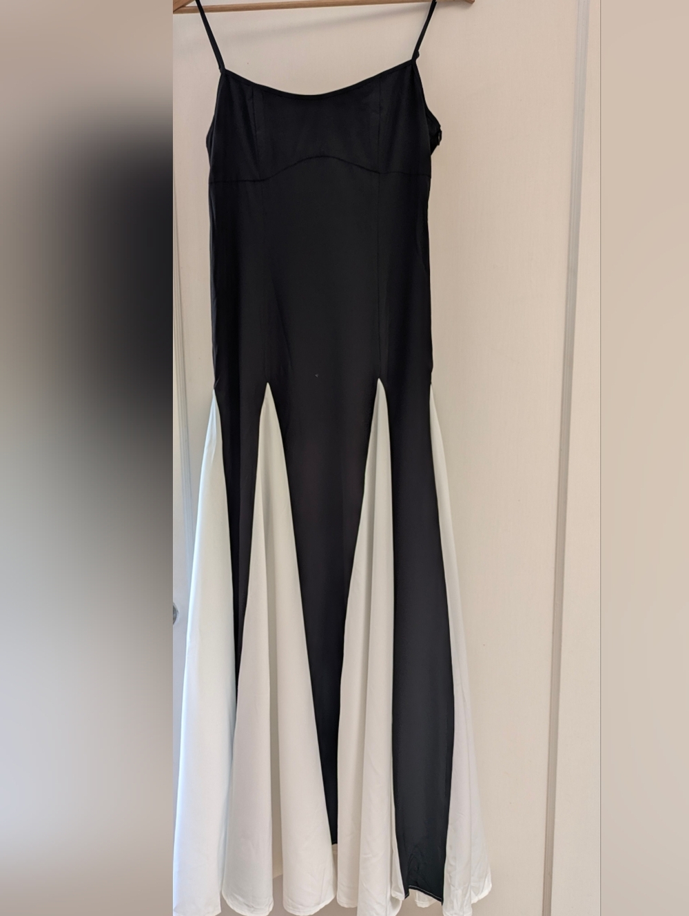 Commense Black and White Strapless Evening Gown - Picture 3 of 5
